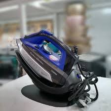 Compact Steam Iron